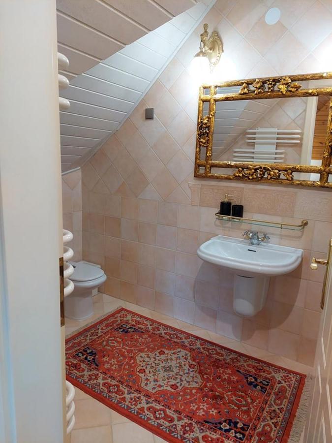 Appartamento Gombos Apartman Hajdúszoboszló Esterno foto
