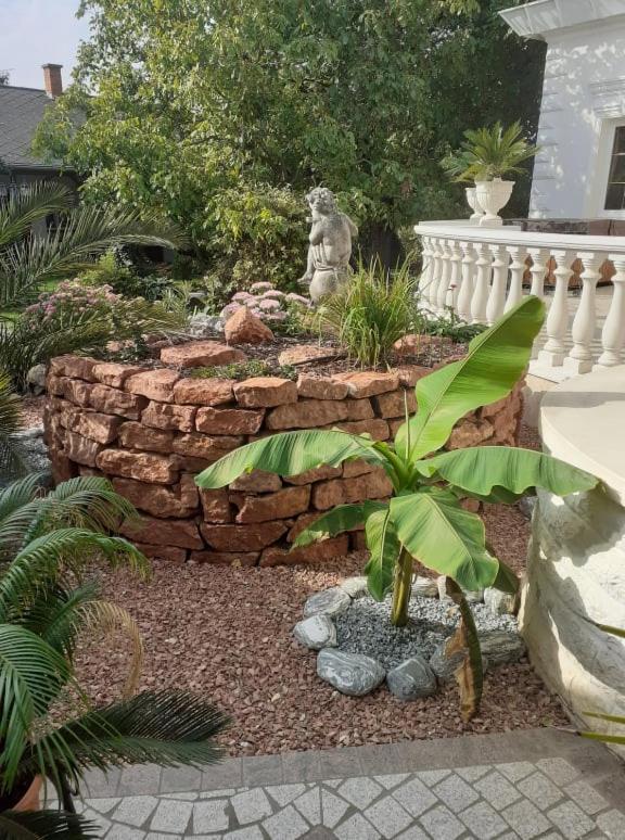 Appartamento Gombos Apartman Hajdúszoboszló Esterno foto
