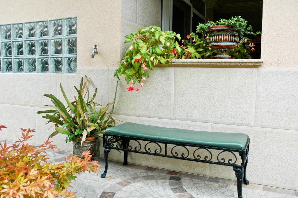Appartamento Gombos Apartman Hajdúszoboszló Esterno foto